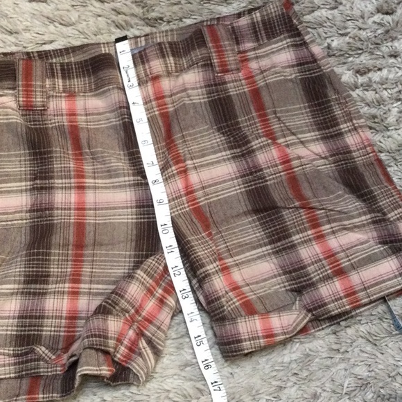 💋 4/$30 Apt 9 plaid shorts - Picture 6 of 6